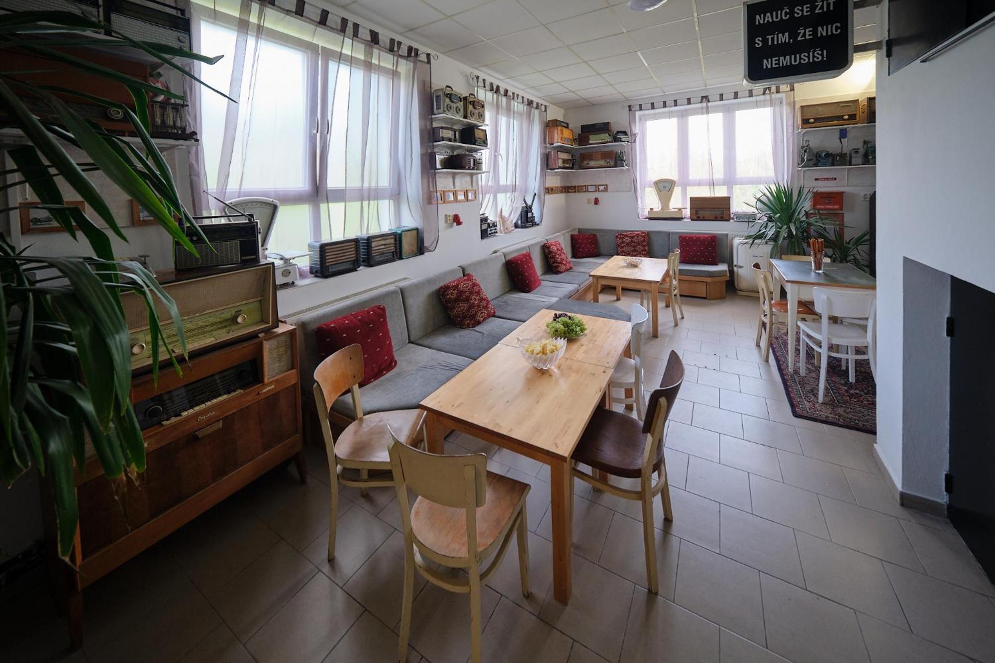 Hostel Doupe Humpolec Bagian luar foto
